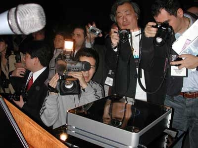 CES-2005-photo-mix-1c.jpg