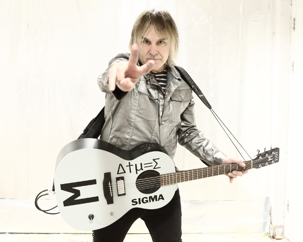 The Alarm’s Mike Peters: A Soul Survivor Among Equals | Sound & Vision