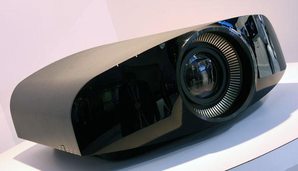 VPL-VW1000ES : un vidéo-projecteur 4K Sony